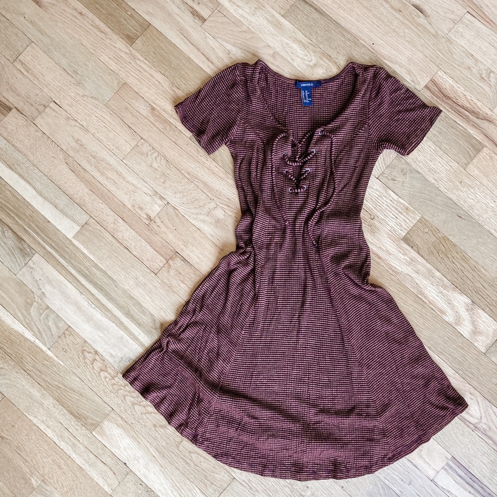 Forever21 short sleeve skater dress